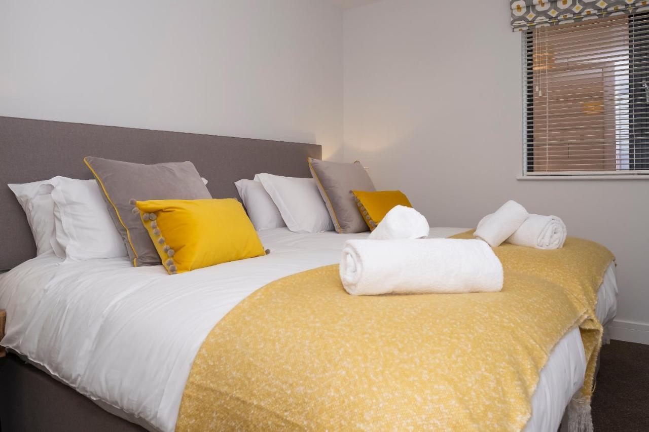 2 Putsborough - Luxury Apartment At Byron Woolacombe, Only 4 Minute Walk To Woolacombe Beach! מראה חיצוני תמונה