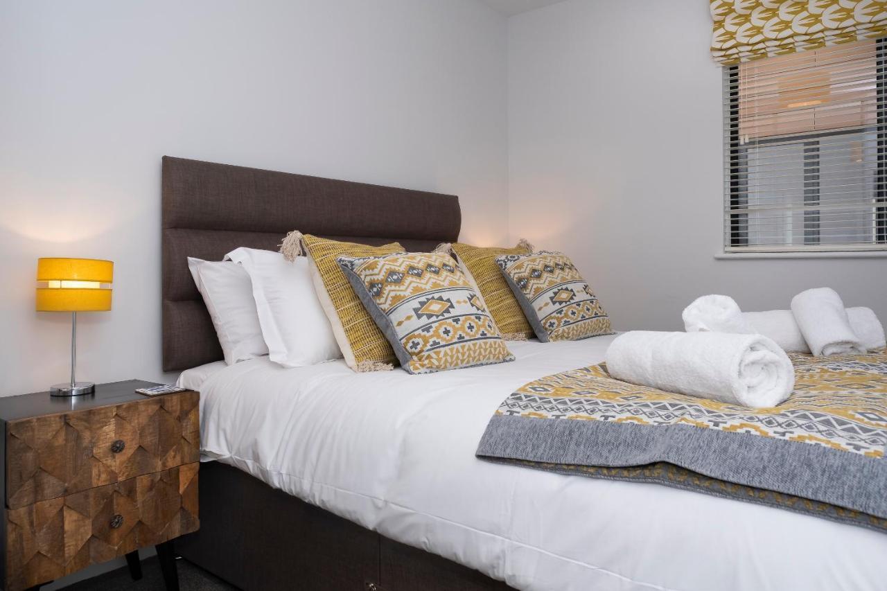 2 Putsborough - Luxury Apartment At Byron Woolacombe, Only 4 Minute Walk To Woolacombe Beach! מראה חיצוני תמונה